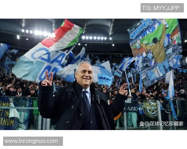 足球明星背后的故事揭秘他们分别来自哪些俱乐部的精彩历程